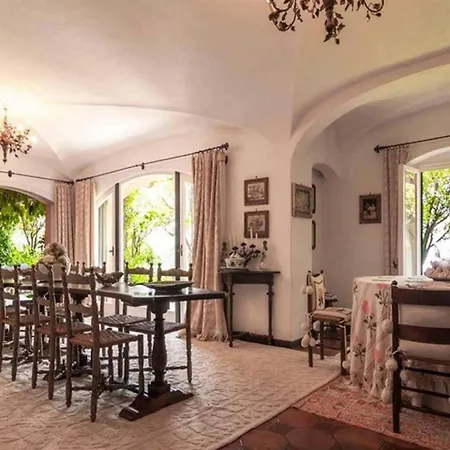 6bdr With Private Pool In * Portofino